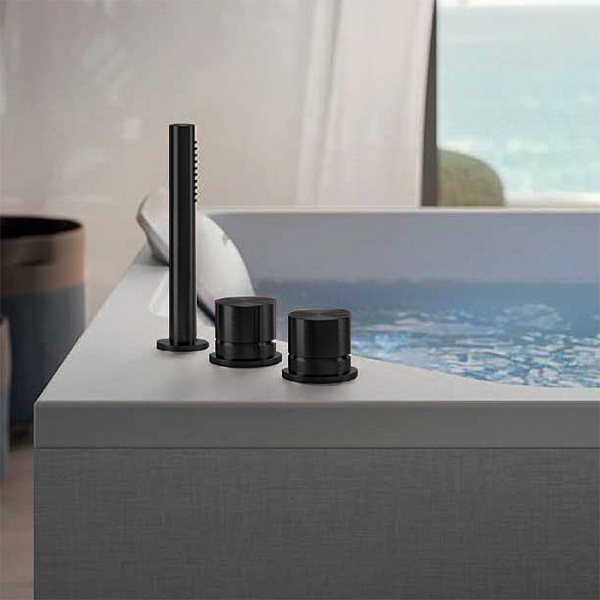 Jacuzzi LISA Смеситель для ванны Onira водопад, ручной душ, цвет Gunmetal Black (PVD)